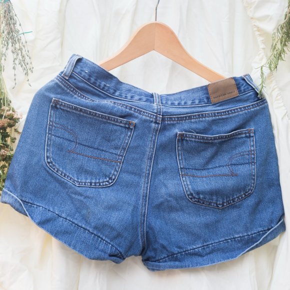 Denim Mom Shorts - Picture 2 of 3